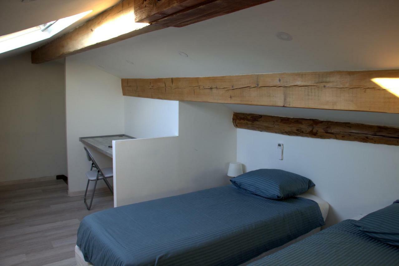 Mas Du Petit Claux Hotel Barbentane Eksteriør billede